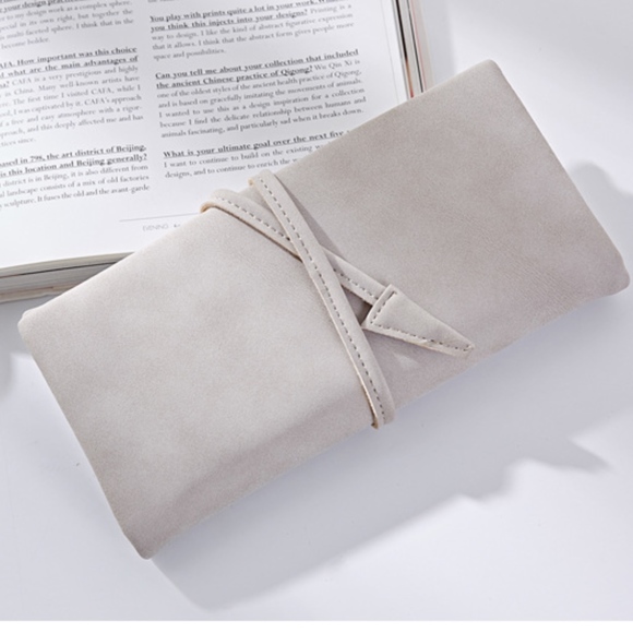 Leather Wrap around wallet/clutch in grey - Picture 4 of 8